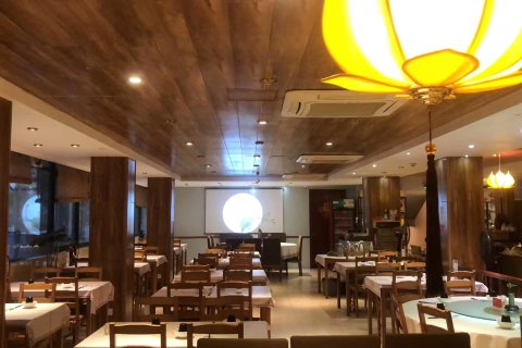 迎商酒店(广州市第一人民医院西门口地铁站店)