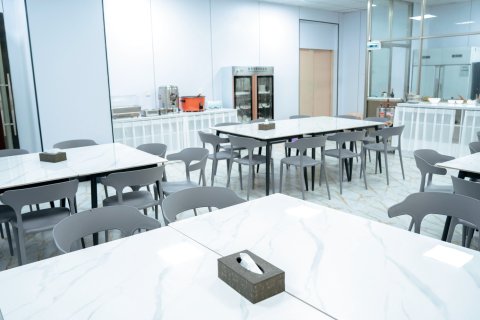 安顺宝山酒店(西秀区新天地美食街店)