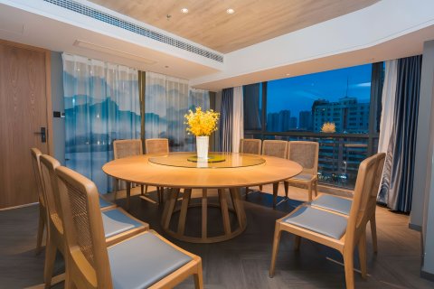 君子兰酒店(海口上邦百汇城王府井海垦广场店)