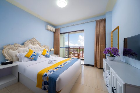 西双版纳澜江风情酒店(告庄星光夜市店)