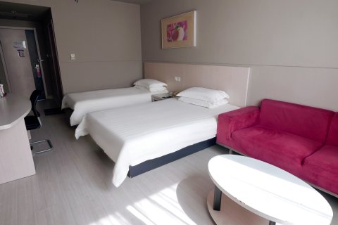 锦江之星(潍坊泰华城火车站酒店)