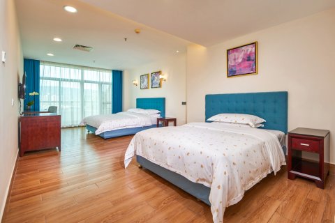 樟木头三正半山酒店