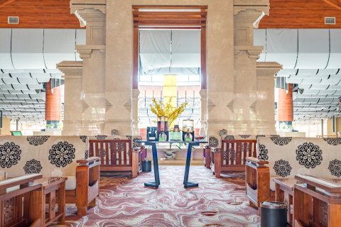 天成国际大酒店(百色田东湿地公园店)