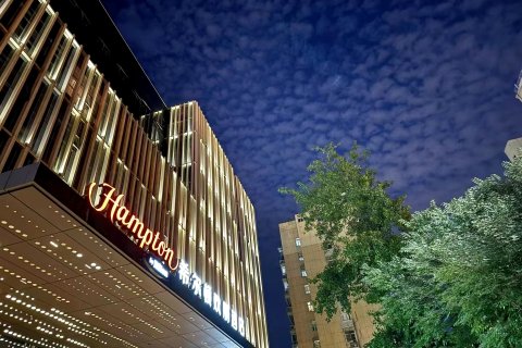 武汉东湖光谷希尔顿欢朋酒店