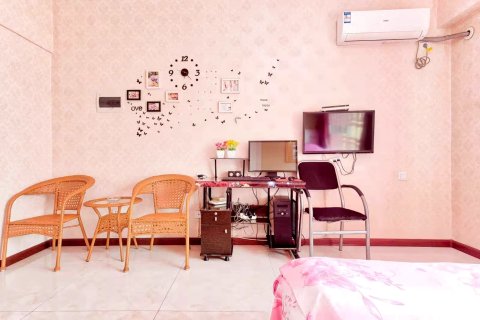 爱琴海主题宾馆(凤城凤凰山店)