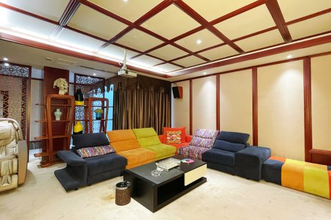 丽呈别院·故园庄(洛阳河洛古城杨湾地铁站店)