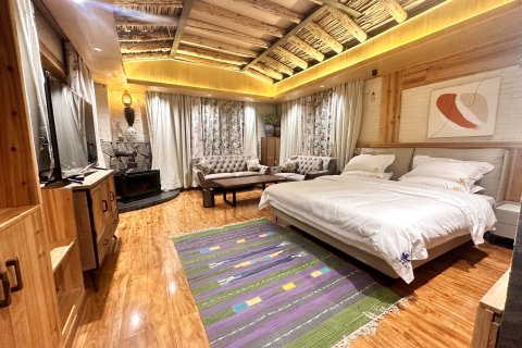 稻城卡瓦梅朵民俗风情客栈