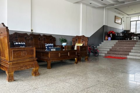 平乐悦来悦漫民宿