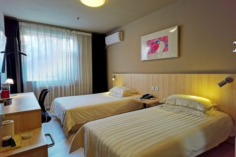 锦江之星(济南大明湖店)