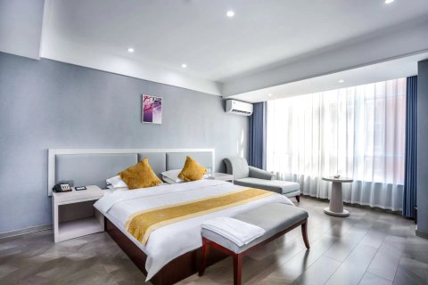 内乡和源大酒店