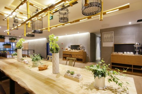 格美酒店(上海外滩南京东路步行街店)