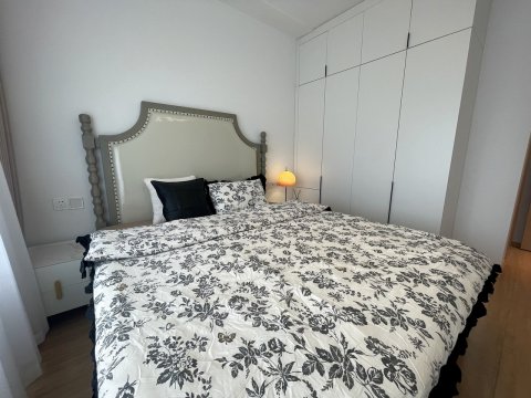 小妮子的家公寓(临港大道分店)