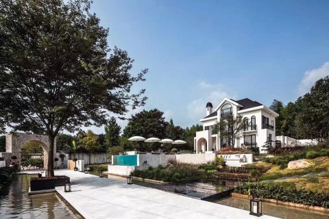 梦也·莫干山弥宫花园城堡民宿