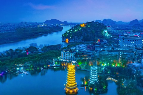 维纳斯皇家酒店(桂林象鼻山日月双塔店)