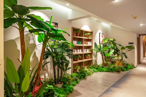 方圆酒店(内乡时代广场万德隆购物中心店)