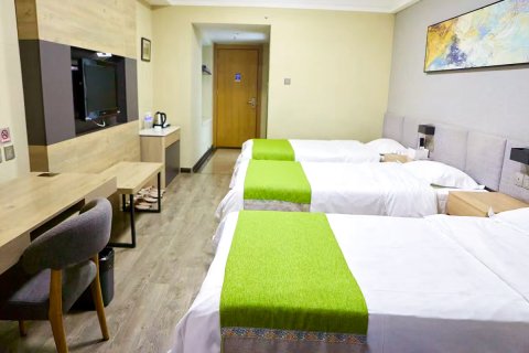 尚客优酒店(昌乐县高铁站汽车总站店)