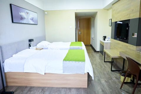 尚客优酒店(昌乐县高铁站汽车总站店)