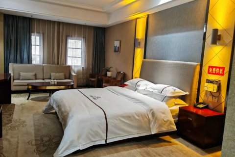 山南晶都大酒店