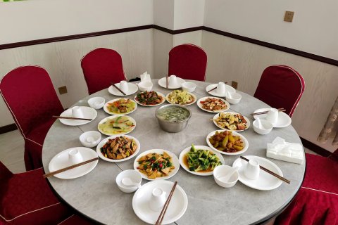 山南晶都大酒店