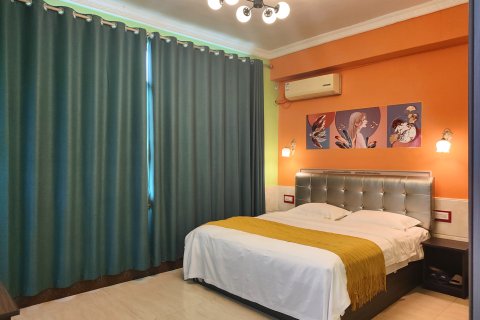 七月主题酒店(柳城金时代购物公园店)