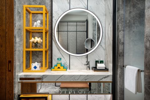 迪庆月光城英迪格酒店