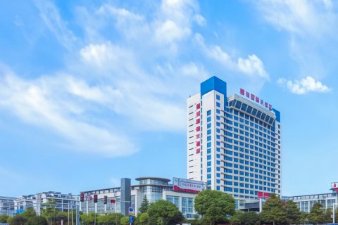 句容曙光国际大酒店