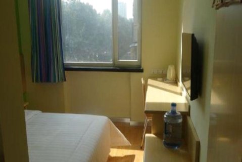 7天连锁酒店(临汾火车站店)