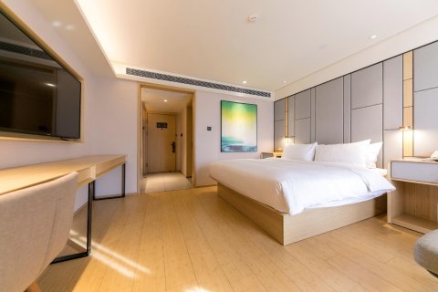 全季酒店( 西昌航天大道月亮湖湿地公园店)