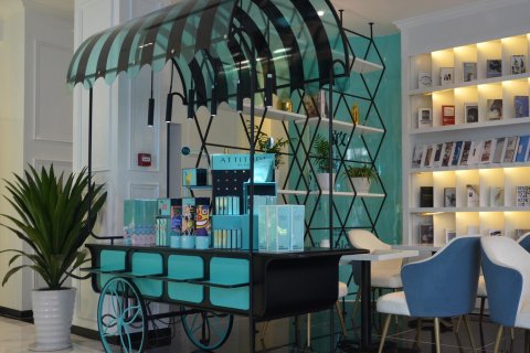 希岸·轻雅酒店(贵阳花溪公园学士路地铁站店)