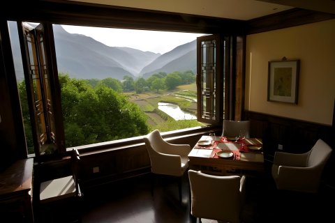 维西松赞塔城酒店