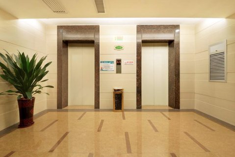 维也纳酒店(清远城市广场连江路店)