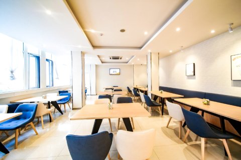 汉庭酒店(成都宽窄巷子抚琴地铁站店)