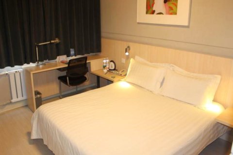 锦江之星(本溪客运站店)