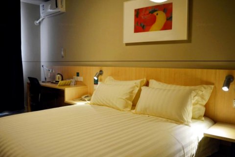 锦江之星酒店(衡水火车站中心街店)