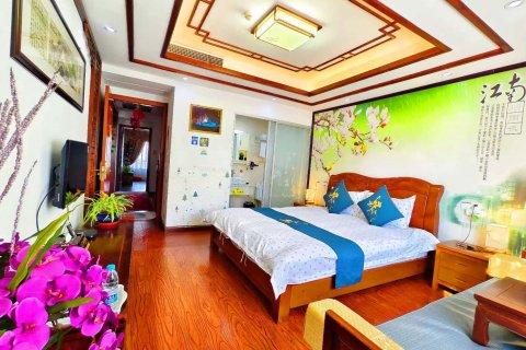 雨花春晓精品主题客栈(周庄古镇沈厅店)