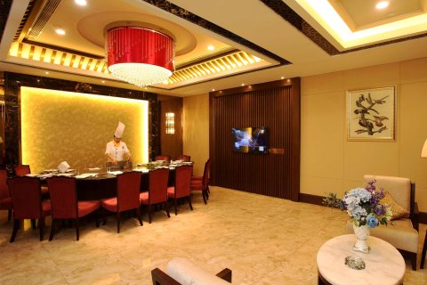 雄安雄县美泉世界假日酒店