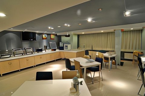 锦江之星品尚(沈阳北站惠工广场店)