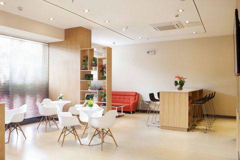 U酒店(吕梁孝义振兴街店)