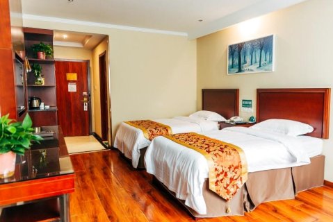 格林豪泰酒店(颍上政务中心中山路店)