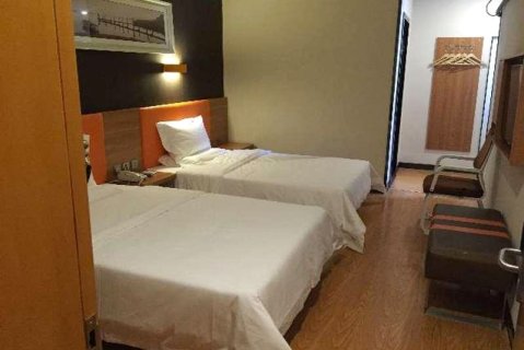 东方时尚快捷酒店(庆云一中昆仑购物广场店)