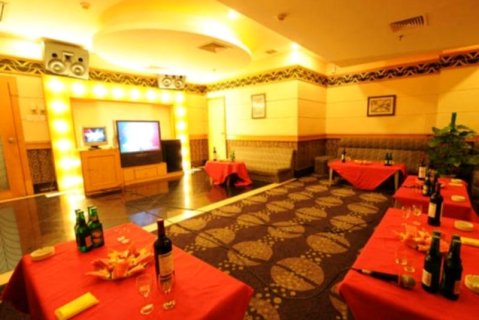 富蓝特回酒店(张家界阳光水岸店)