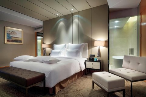 鞍山时代铂尔曼大酒店