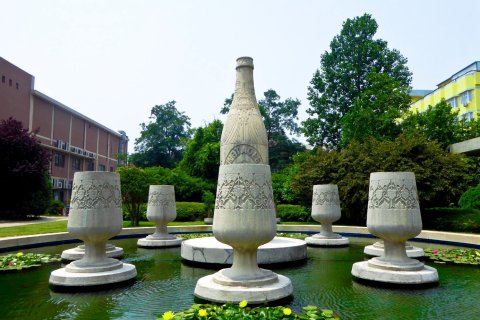 锦江之星酒店(青岛台东步行街小村庄地铁站店)