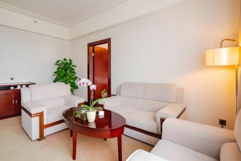 成都金府华美达大酒店(欢乐谷新桥地铁站店)