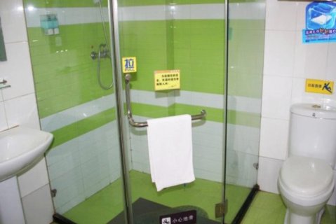 7天酒店(昆明南屏步行街中心店)