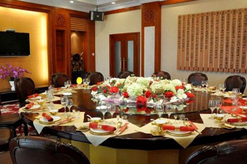 高新·凤凰湖酒店(荆门高新区店)