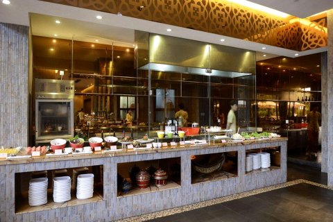 三亚亚龙湾石溪墅建国度假酒店