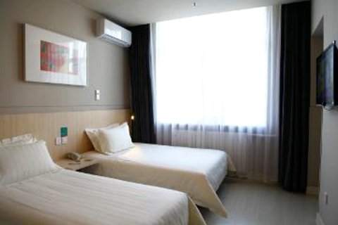 锦江之星(伊春水上公园店)