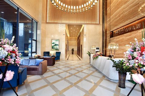 星悦国际酒店(桂林漓江高新万达店)