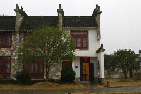 桃花潭畔诗画山水酒店